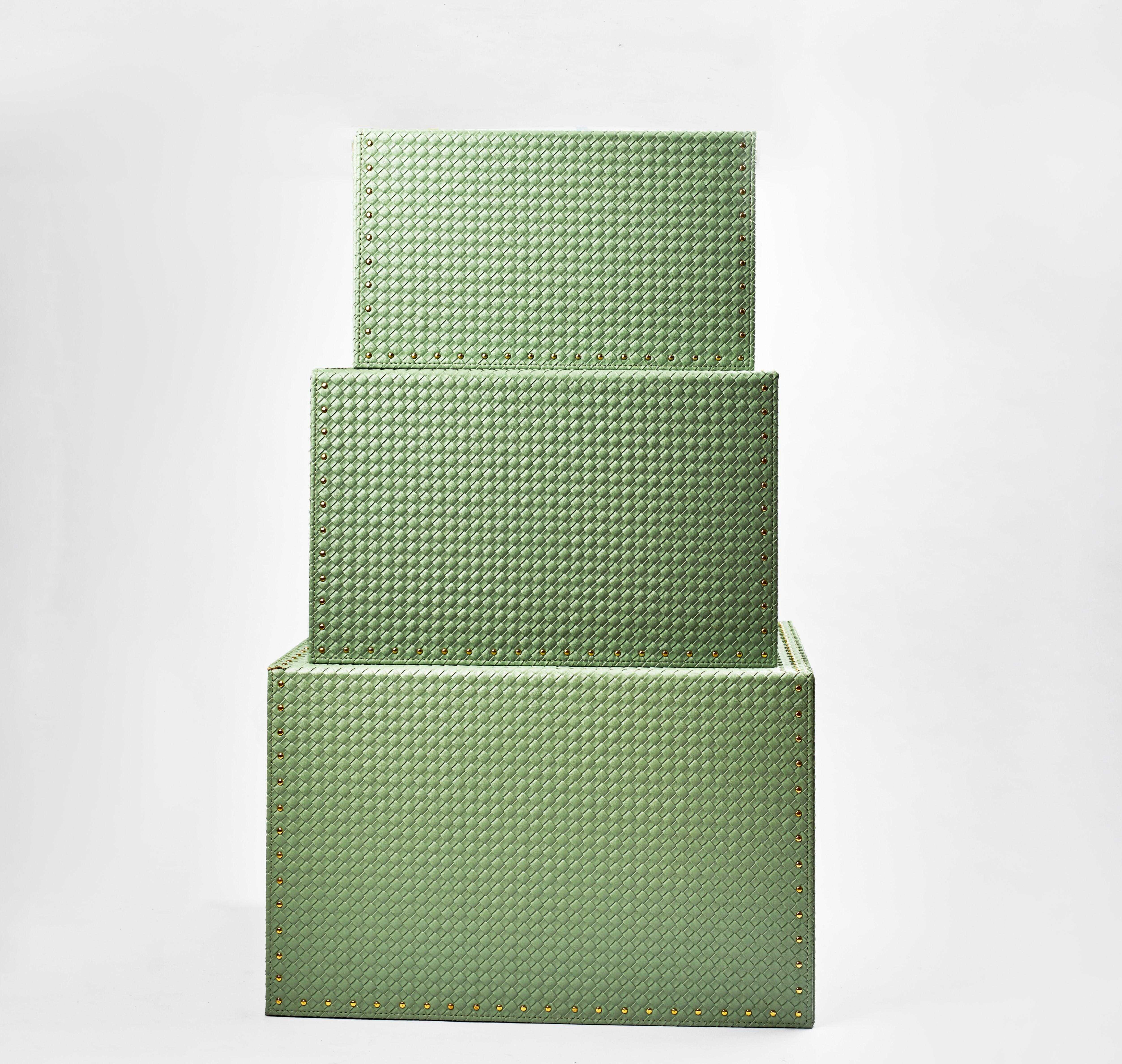 Luxus Boxes in three sizes, luxury leather gift storage.