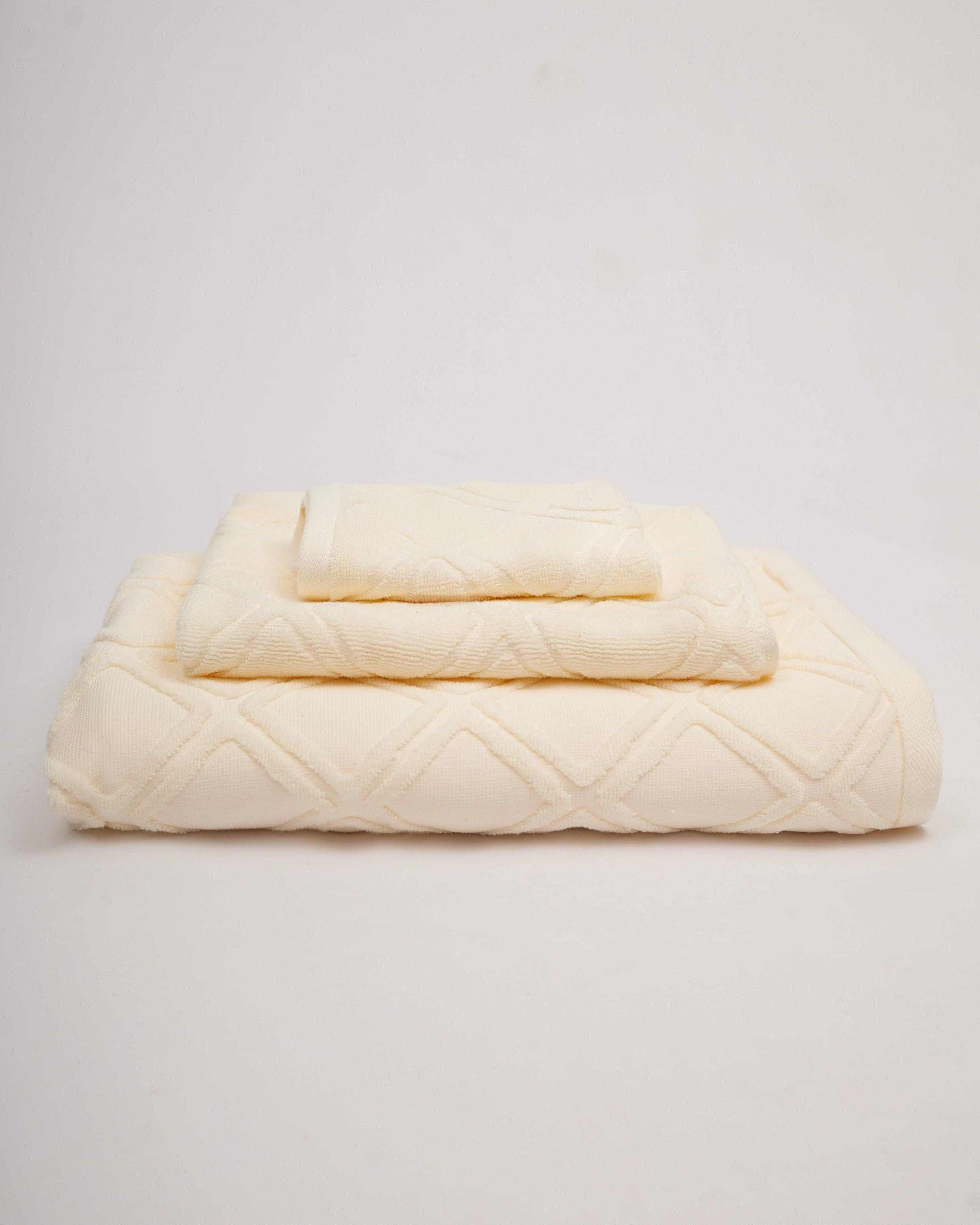Gris Towel Collection - luxurious, soft, and absorbent cotton towels in a modern design.
