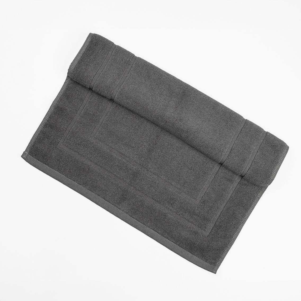 Gray deluxe bath mat offering plush comfort and sophisticated design.