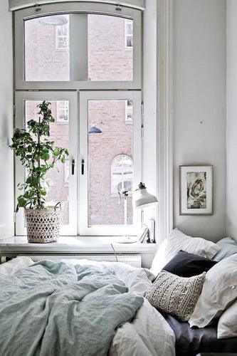 Simple Guide To Keeping Your Duvets And Pillows Clean And Fresh