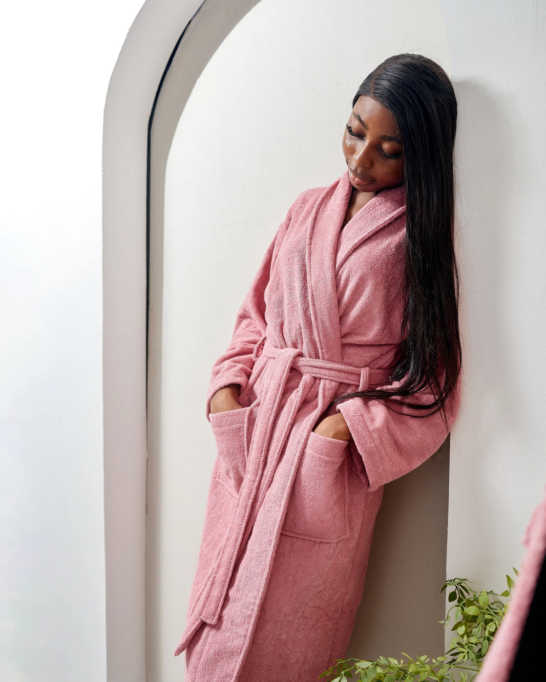 Upgrade Your Comfort: How to Choose the Perfect Towels & Bathrobes for Your Nigerian Home