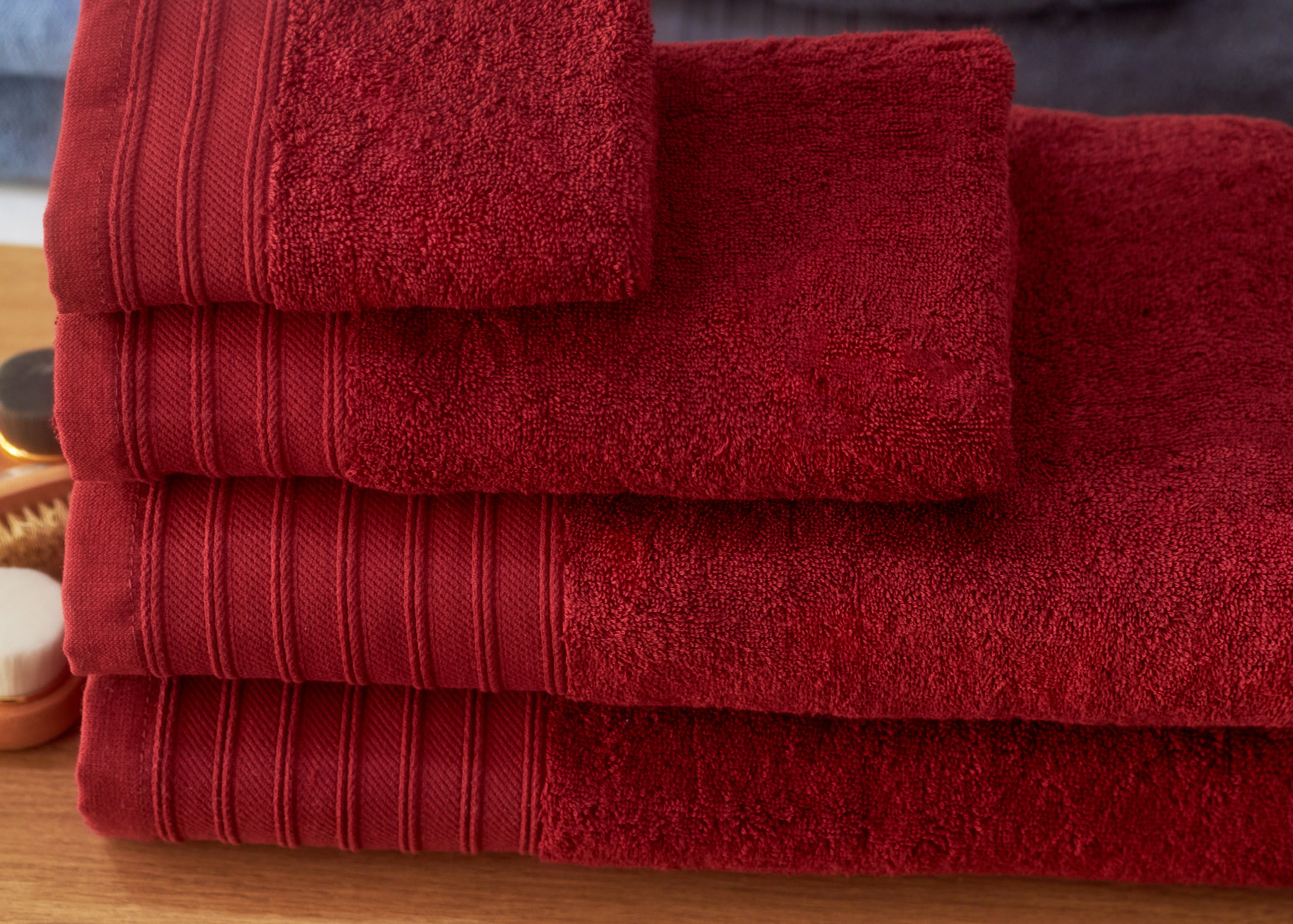 Deluxe Towel Collection