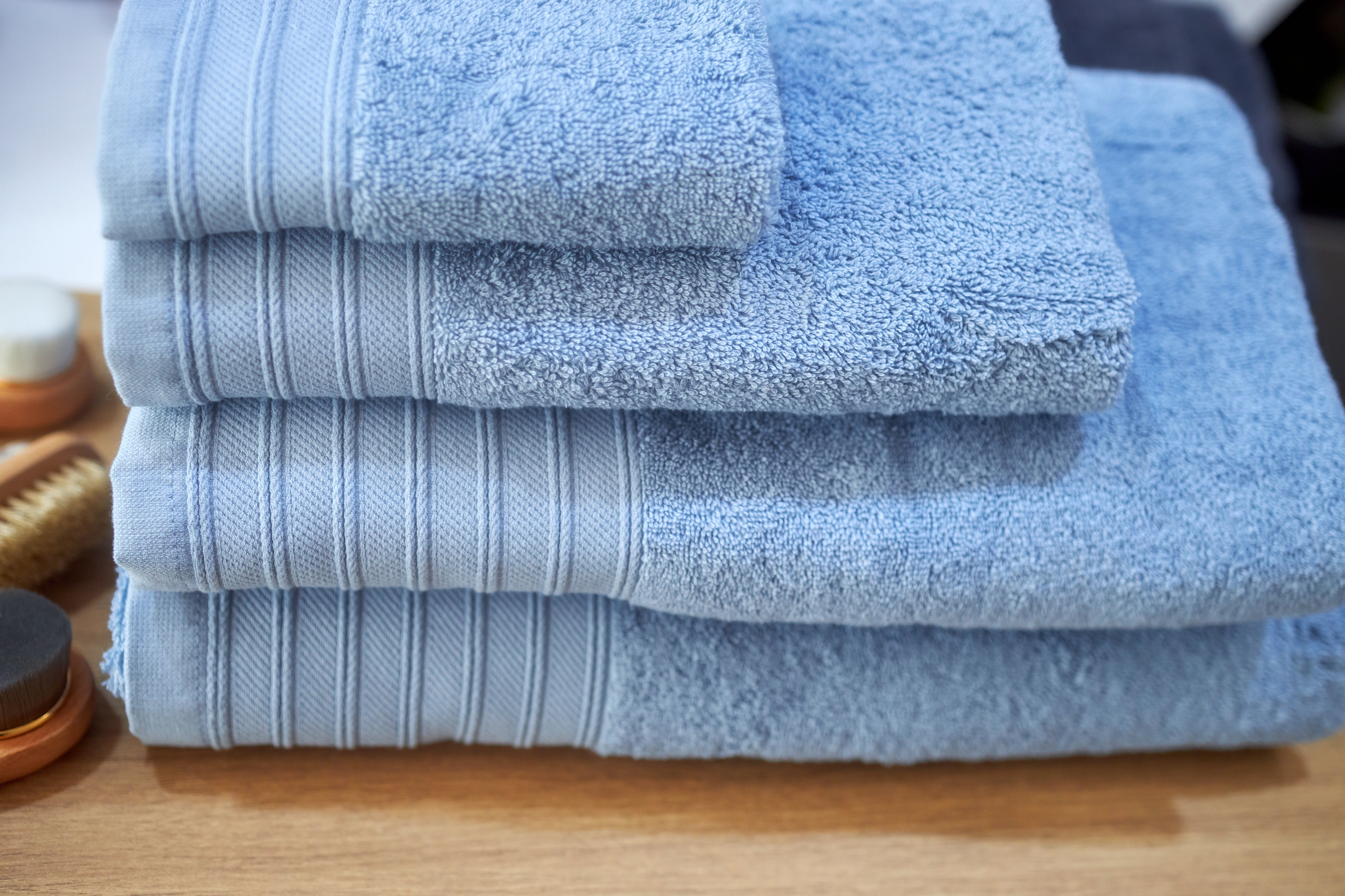 Deluxe Towel Collection