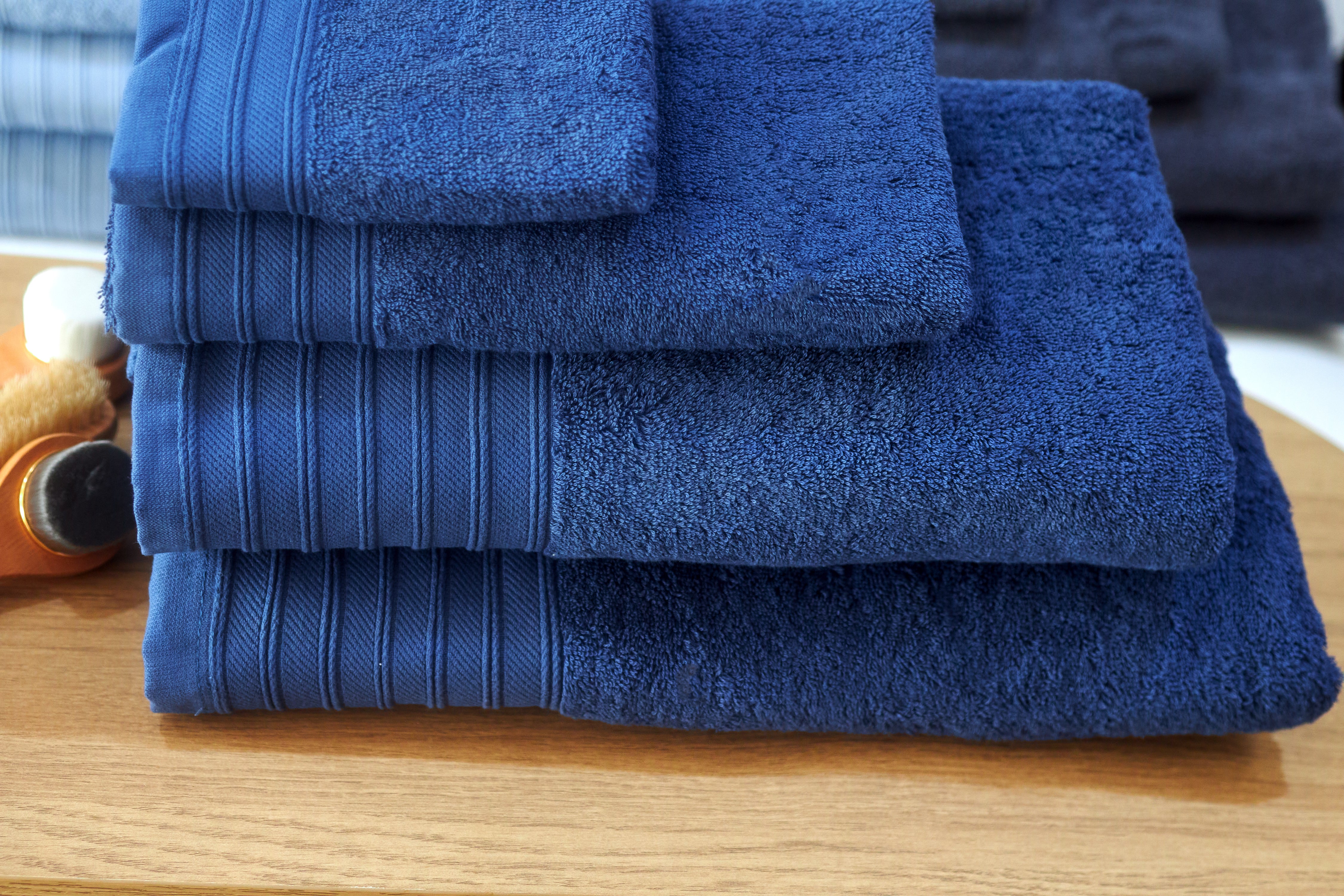 Deluxe Towel Collection