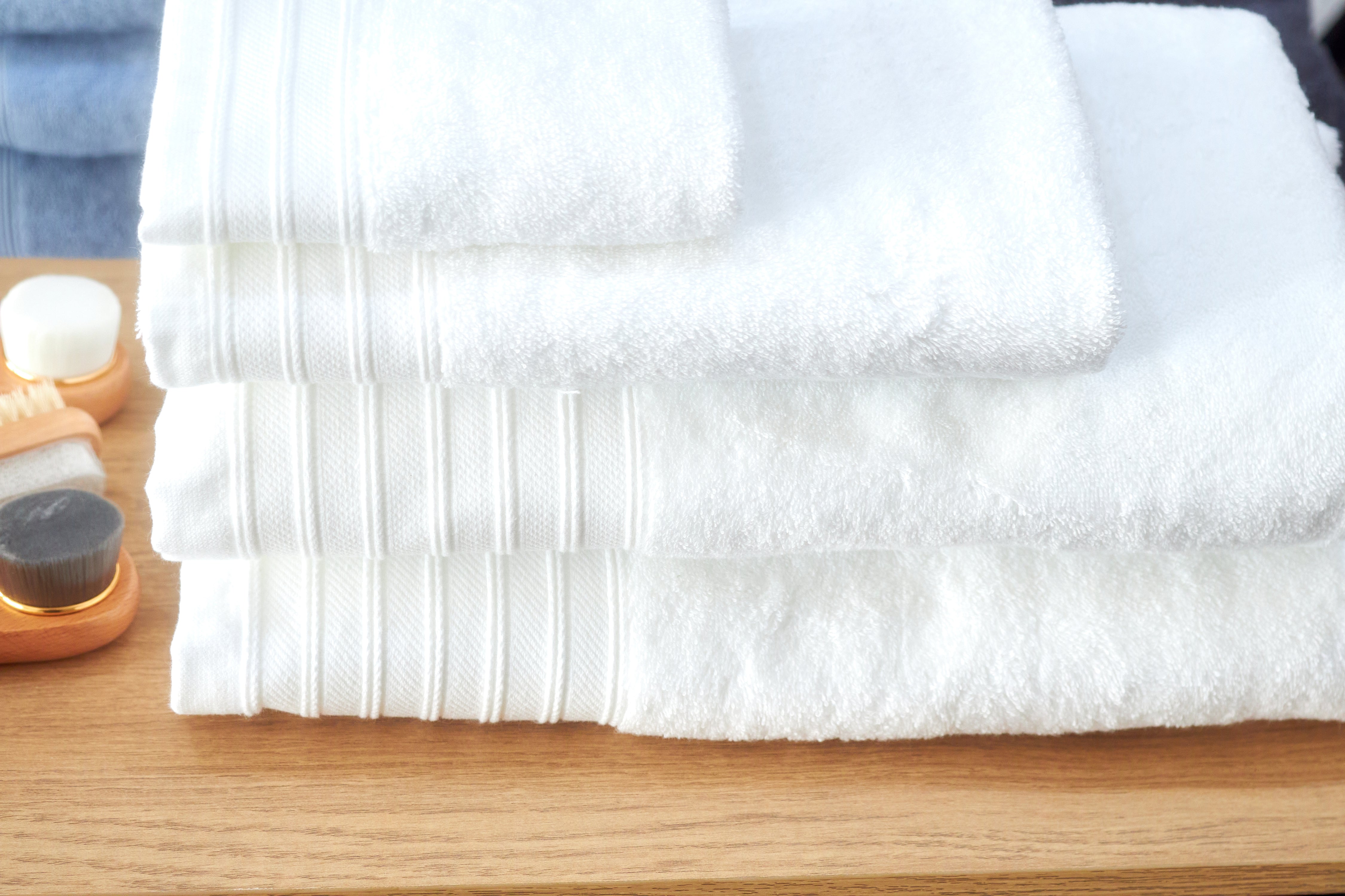 Deluxe Towel Collection